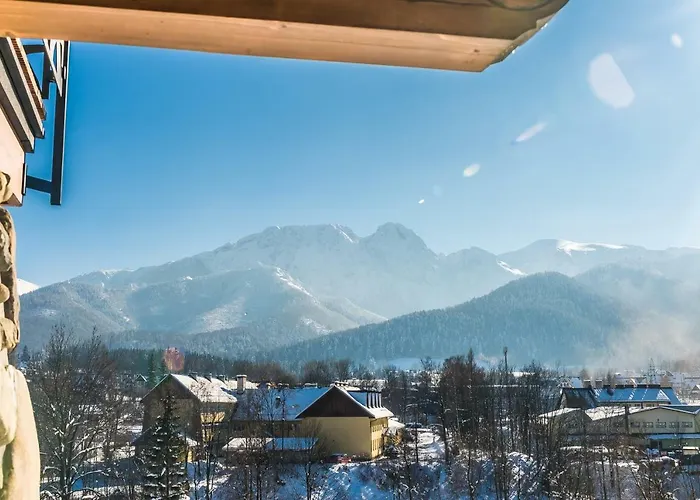 Gold View * زاكوباني